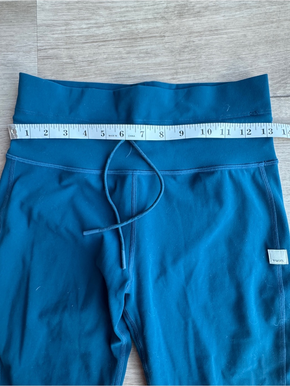 Vuori Daily Teal Leggings with Drawstring - Picture 5 of 7